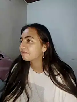 Snapshot of Julia_valentina chatting on 07-25-26, 04:21 Julia valentina online show from 07-25-26, 04:21