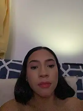 Snapshot of Sabrina_M chatting on 07-05-26, 05:47 Sabrina M online show from 07-05-26, 05:47