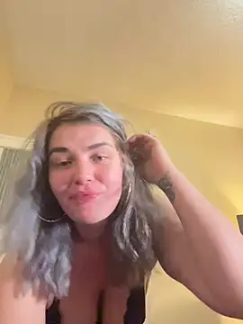 Snapshot of mzzfettyblu chatting on 07-24-26, 10:35 mzzfettyblu online show from 07-24-26, 10:35