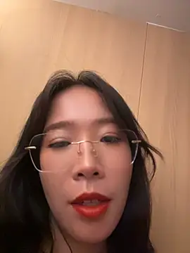 Snapshot of kikitt520 chatting on 07-06-26, 03:03 kikitt520 online show from 07-06-26, 03:03