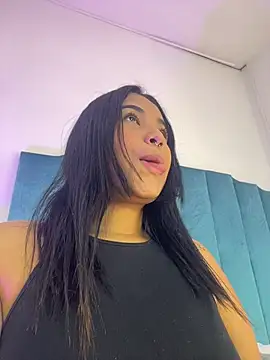Snapshot of Anto_rossX_ chatting on 06-30-26, 09:27 Anto rossX online show from 06-30-26, 09:27