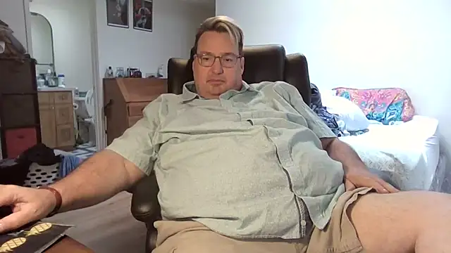 Snapshot of wrenvx chatting on 07-07-26, 05:17 wrenvx online show from 07-07-26, 05:17