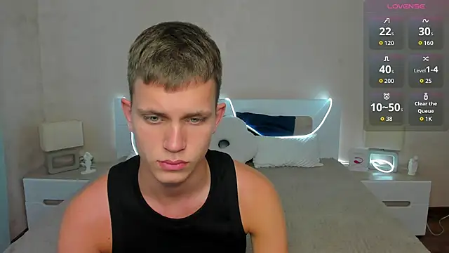 m0neyken online show from 07-09-26, 02:26