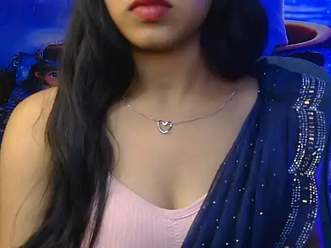 Snapshot of Ruchi-19 chatting on 07-18-26, 04:33 Ruchi-19 online show from 07-18-26, 04:33