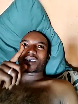 Snapshot of MpheYonaMommy chatting on 06-19-26, 11:36 MpheYonaMommy online show from 06-19-26, 11:36