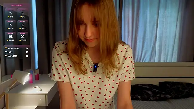 Snapshot of SunnySikarskie chatting on 07-11-26, 04:48 SunnySikarskie online show from 07-11-26, 04:48