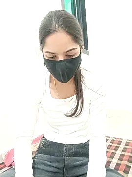 Snapshot of hot_renuu chatting on 06-19-26, 12:09 hot renuu online show from 06-19-26, 12:09