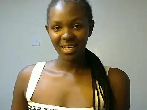 Snapshot of shypretty chatting on 06-27-26, 10:48 shypretty online show from 06-27-26, 10:48