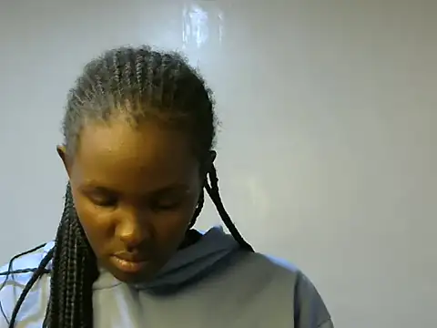 Snapshot of shypretty chatting on 07-04-26, 06:03 shypretty online show from 07-04-26, 06:03