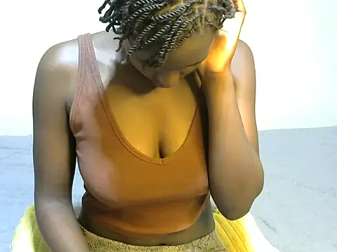 Snapshot of shypretty chatting on 07-24-26, 07:23 shypretty online show from 07-24-26, 07:23