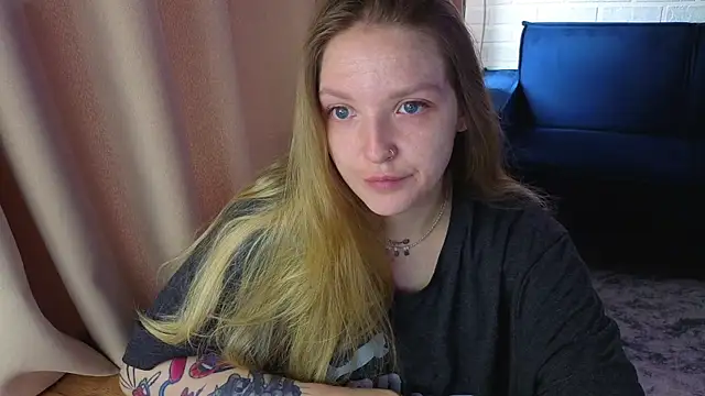 Kate  Walker online show from 06-25-26, 05:12
