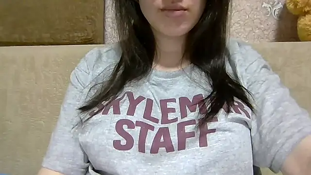 Nivella online show from 07-18-26, 06:34