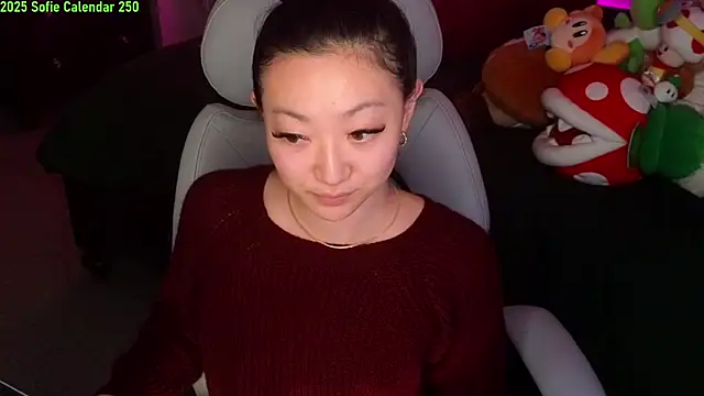 MySweetSofie online show from 01-11-25, 12:44