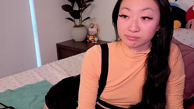 MySweetSofie online show from 10-19-25, 06:19