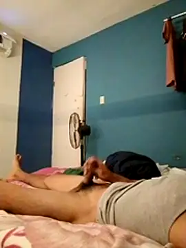 Dnyelguevara92 online show from 07-04-26, 10:32