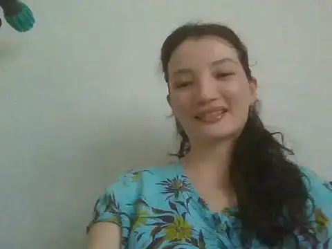 Snapshot of Calenyagi chatting on 07-14-26, 10:21 Calenyagi online show from 07-14-26, 10:21