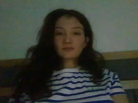 Snapshot of Calenyagi chatting on 07-24-26, 03:21 Calenyagi online show from 07-24-26, 03:21