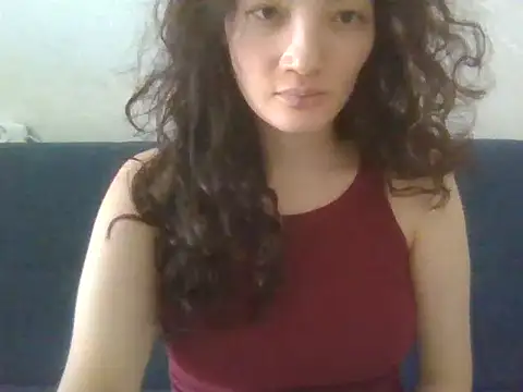 Snapshot of Calenyagi chatting on 07-31-26, 06:02 Calenyagi online show from 07-31-26, 06:02