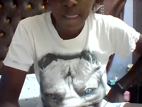 Access-Cute online show from 06-24-26, 09:52