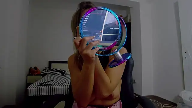 DedeSibel online show from 11-23-25, 11:54