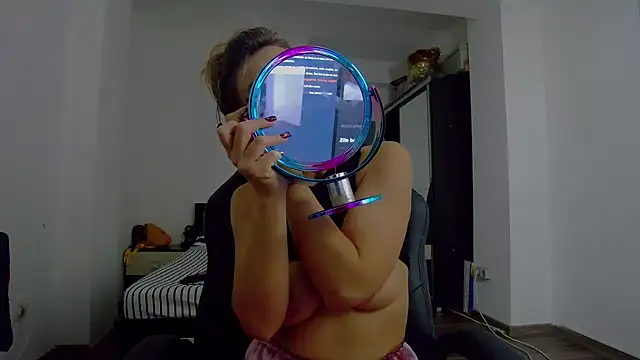 DedeSibel online show from 11-24-25, 05:12