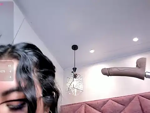 alessia storm  online show from 08-08-26, 04:25