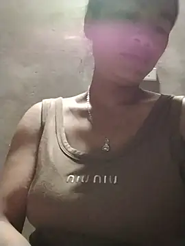 Snapshot of _Lynk_ chatting on 07-24-26, 01:42 Lynk online show from 07-24-26, 01:42