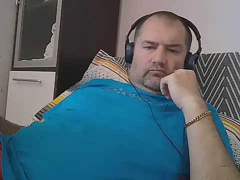 Snapshot of CristianDaniel78 chatting on 07-14-26, 07:02 CristianDaniel78 online show from 07-14-26, 07:02