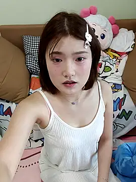Snapshot of xiaosang103 chatting on 07-08-26, 03:55 xiaosang103 online show from 07-08-26, 03:55