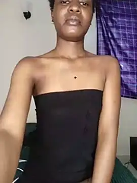 Snapshot of Holy_sinnerr chatting on 08-02-26, 01:31 Holy sinnerr online show from 08-02-26, 01:31