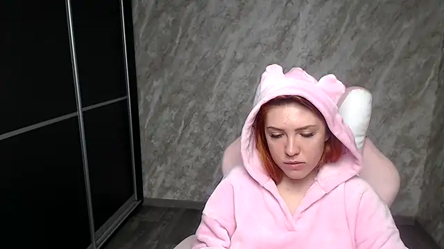 Reginasmilee online show from 02-03-26, 06:51