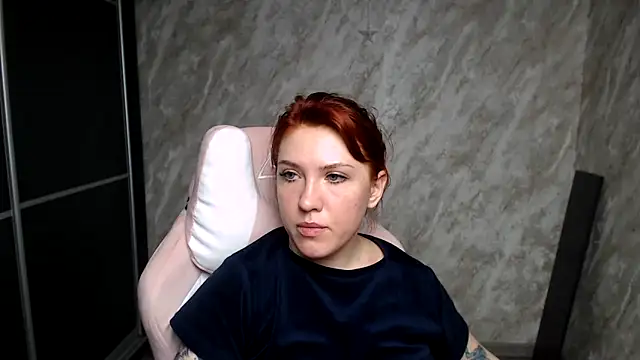 Reginasmilee online show from 03-11-26, 02:28