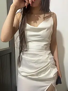 Chloe-2h online show from 06-24-26, 12:04