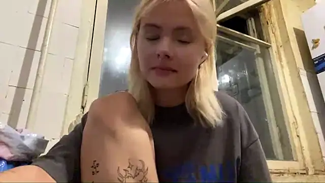 Jeneienal 1 online show from 07-21-26, 07:49