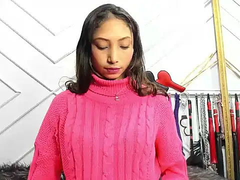 SarayZareen online show from 07-23-26, 12:03
