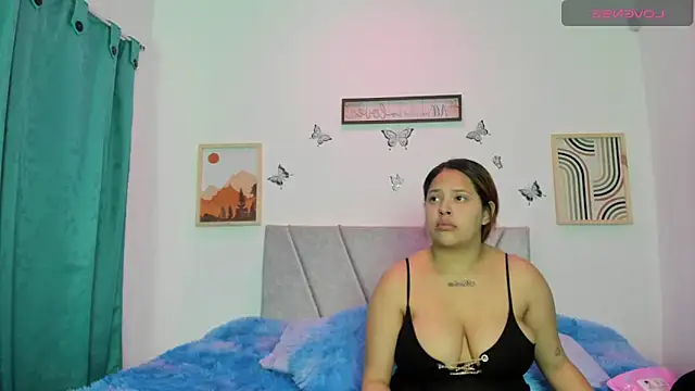Snapshot of CamilaStartt chatting on 06-26-26, 03:11 CamilaStartt online show from 06-26-26, 03:11