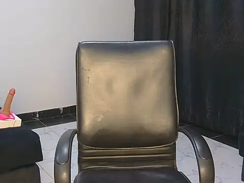 Snapshot of Mysteriousgirrll chatting on 06-26-26, 02:16 Mysteriousgirrll online show from 06-26-26, 02:16