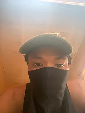 virginboy0231 online show from 06-25-26, 12:42