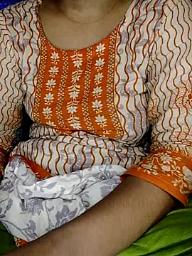 Snapshot of Miss-mahi7 chatting on 07-29-26, 10:02 Miss-mahi7 online show from 07-29-26, 10:02