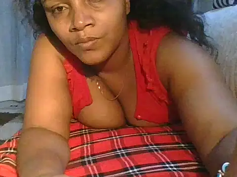Snapshot of t_ebony chatting on 07-21-26, 10:56 t ebony online show from 07-21-26, 10:56