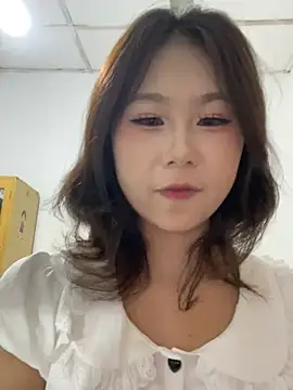 Snapshot of bingxin0 chatting on 07-06-26, 05:04 bingxin0 online show from 07-06-26, 05:04
