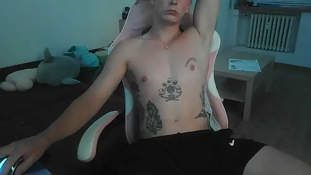 SweetDaniel1234 online show from 06-28-26, 08:26