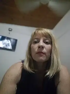 CarmenAmorosa online show from 07-18-26, 01:15
