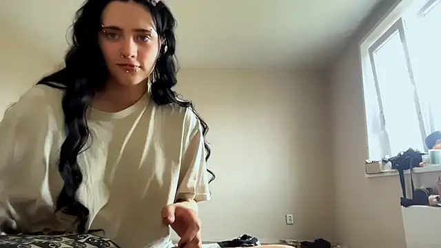 Snapshot of SoagAlexa chatting on 07-11-26, 06:27 SoagAlexa online show from 07-11-26, 06:27