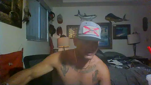 Snapshot of Reelg21 chatting on 07-10-26, 11:29 Reelg21 online show from 07-10-26, 11:29