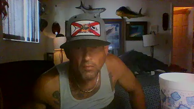 Snapshot of Reelg21 chatting on 07-16-26, 04:57 Reelg21 online show from 07-16-26, 04:57