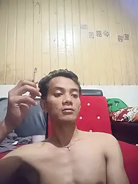 Younk001 online show from 08-03-26, 05:27
