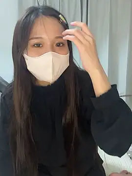 YUNA 033 online show from 07-19-26, 01:15