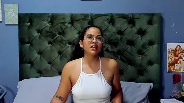 Cece-Drake online show from 08-02-26, 12:53