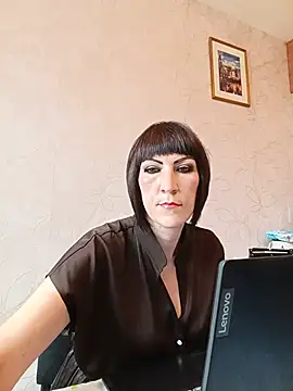 Snapshot of VelvetMansionHQ chatting on 07-03-26, 12:33 VelvetMansionHQ online show from 07-03-26, 12:33